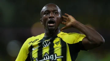 اختبار طبي حاسم.. فرصة مشاركة موسى ديابي في كلاسيكو الهلال والاتحاد المرتقب